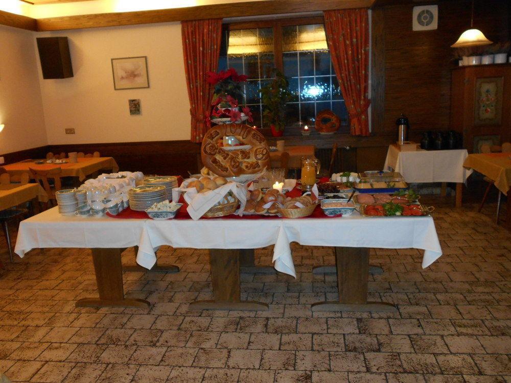Hotel-Pension Zum Bierhaus Rötenbach Dış mekan fotoğraf