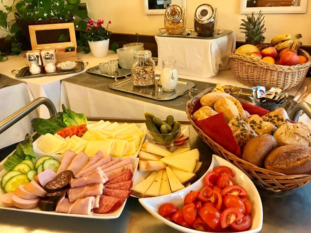 Hotel-Pension Zum Bierhaus Rötenbach Dış mekan fotoğraf
